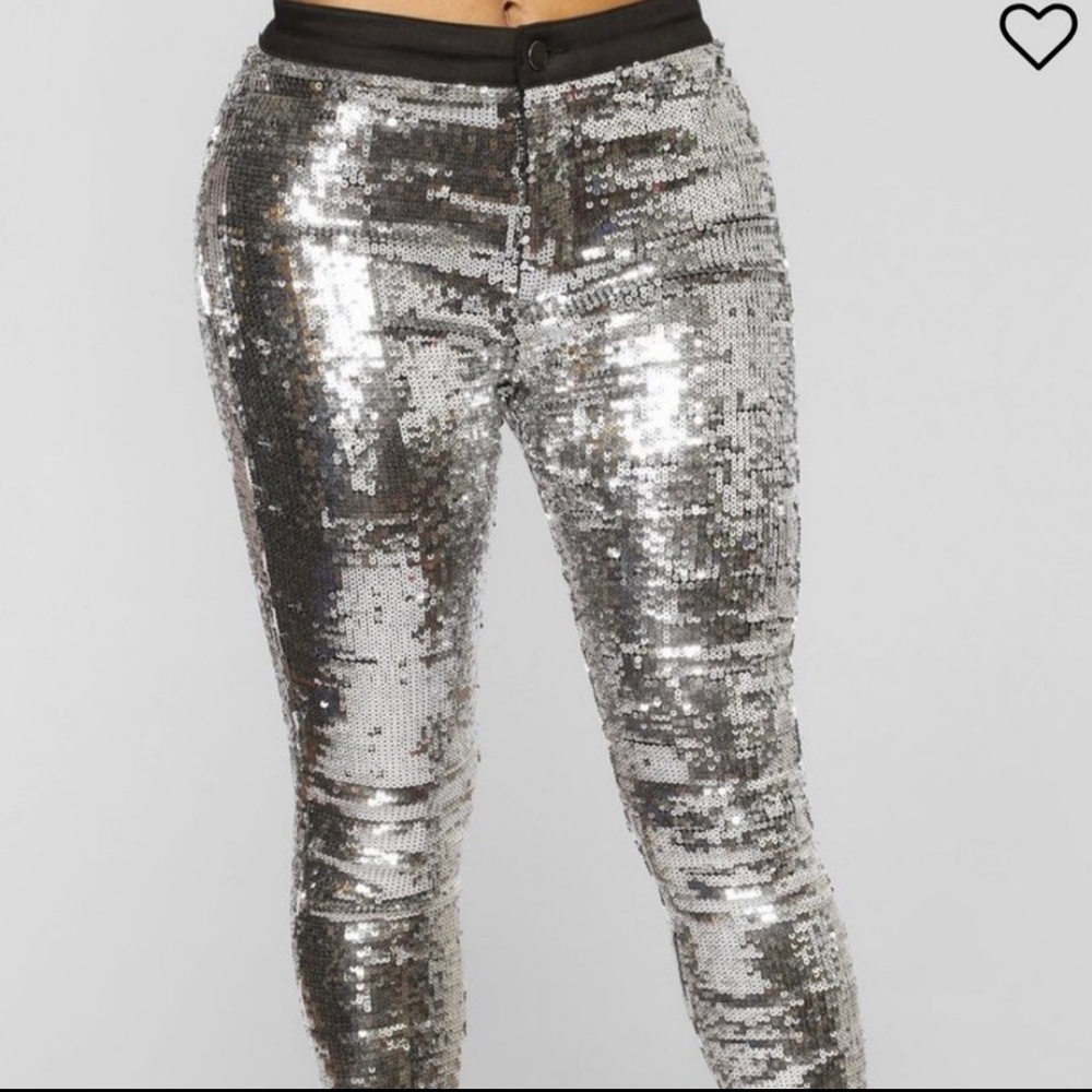Sequence pants